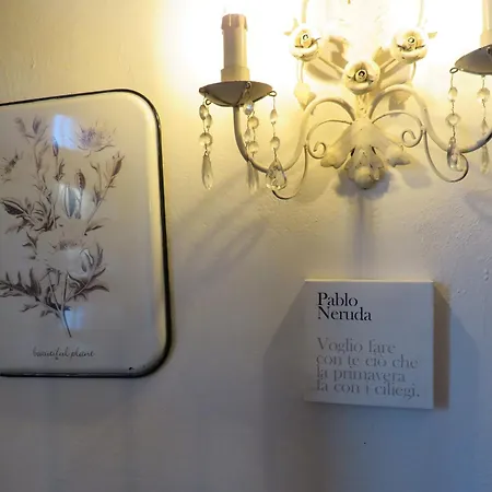 Emozione Sant Orsola Apartment *